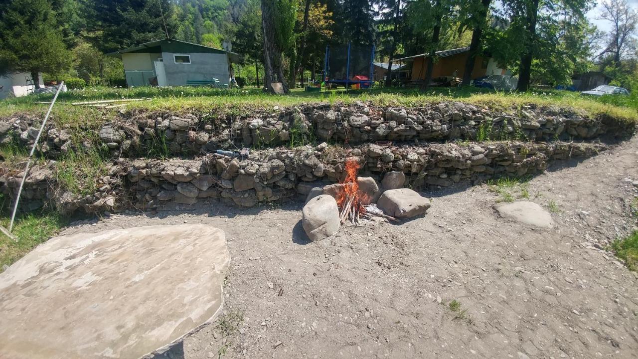 Къща за гости Дъга Cherni Osum Екстер'єр фото