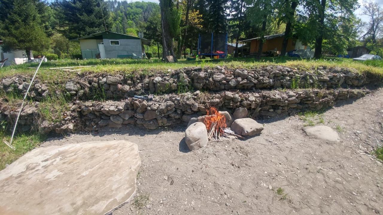 Къща за гости Дъга Cherni Osum Екстер'єр фото